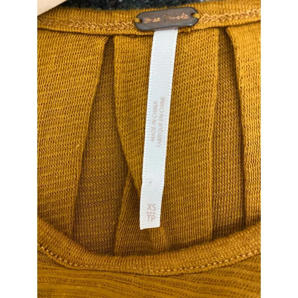 Free‎ People Women's Size XS Ochre Ribbed Long Puff Sleeve Crop Top *
